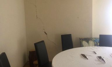 Le crepe in sala del ristorante Il Tiglio di Montemonaco, comune dei Monti Sibillini, in provincia di Ascoli Piceno, telefono +39.334.8592883. L'agriturismo di Enrico Mazzaroni e Gianluigi Silvestri è stato dichiarato inagibile dopo la scossa del 30 ottobre scorso, con epicentro tra Norcia e Preci. Lo stesso destino capitò nel 2012 al Rigoletto di Reggiolo di Gianni e Fulvia D'Amato, che oggi sono tornati bene in sella con il Caffè Arti e Mestieri di Reggio Emilia (foto cortesia di Passione Gourmet)
