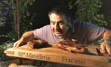 Simone Fracassi, gran macellaio e difensore dell'autenticità, ha lanciato una proposta: che la cucina italiana nel mondo sia tutelata dall'Unesco come patrimonio immateriale dell'umanità
