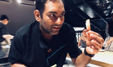 Gaggan Anand, 39 anni, indiano di Calcutta. Nel 2010 ha aperto il ristorante Gaggan a Bangkok, in Tailandia, diventando numero 7 al mondo nella World's 50Best e numero 1 della 50Best Asia per 3 anni di fila. Da poche settimane ha due stelle Michelin. Sarà relatore a Identità Milano, domenica 4 marzo, ore 11.30 in Auditorium

