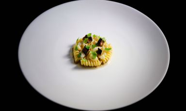 Fusilli, funghi, baccala e prezzemolo: la ricetta dell'autunno di Giacomo Sacchetto&nbsp;(tutte le foto sono di AndreaEsseLifePhotography)

