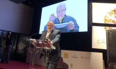 Paolo Marchi opens the 14th edition of the Identità Milano congress, recalling gourmand and photographer Bob Noto, who passed away almost one year ago
