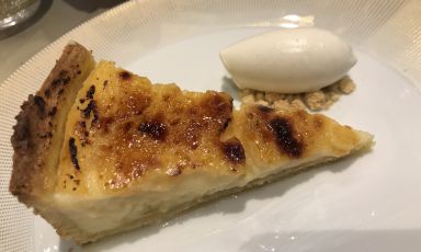 La Crostata al limone con gelato alla vaniglia di Vilma Masha, pasticcera di Identit&agrave; Golose Milano

