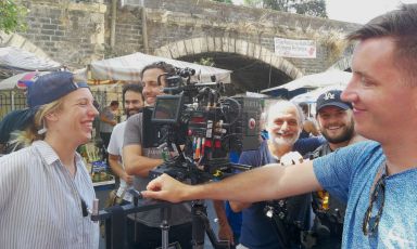 Corrado Assenza with the American troupe of "Chef's Table", last June. Their visit resulted in a 45-minute film, available on Netflix as of today

