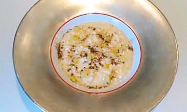 Il risotto presentato ieri pomeriggio da Viviana Varese a Identità Expo S.Pellegrino, nel corso del ciclo diretto dal periodico "Elle a Tavola", magazine dedicato a gastronomia e lifestyle, un’ode alle tante cucine italiane