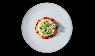 Risotto prematuro, fragole verdi, gamberi rossi di Sicilia, Birra Moretti Radler Chinotto
