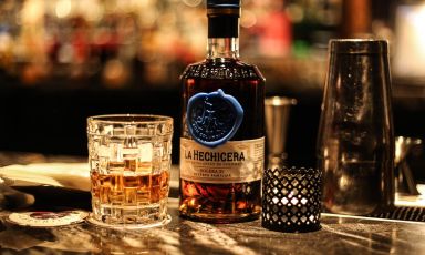 La Hechicera, rum realizzato in Colombia con il metodo Solera
