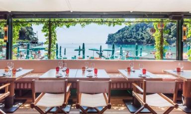 Uno scorcio del ristorante Langosteria a Paraggi (Genova)
