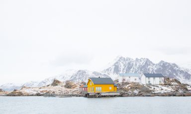 The Lofoten Islands are not just a magic place, characterised by intense and romantic landscapes. They are also Norway’s most important area for the catch of codfish, Norway being only second to China, in terms of volumes of catch 