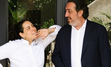 Martina e Luca Caruso, sorella e fratello, rispettivamente chef e manager del Signum a Salina. Tutte le foto, tranne quelle dei piatti, sono di Stefano Butturini
