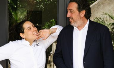 Martina e Luca Caruso, sorella e fratello, rispettivamente chef e manager del Signum a Salina. Tutte le foto, tranne quelle dei piatti, sono di Stefano Butturini
