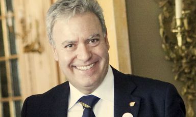 Antonello Maietta. Dibatterà a Identità Milano 2018 di Ospitalità, l'importanza della formazione con Andrea Grignaffini, Andrea Sinigaglia, Matteo Zappile, Hervé Fleury e Dominga Cotarella (domenica 4 marzo, ore 14,50, sala Blu 2)
