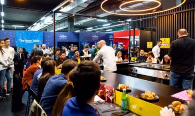 Durante i giorni del congresso, gli stand dei main sponsor nell'area espositiva propongono contenuti e iniziative di grande interesse
