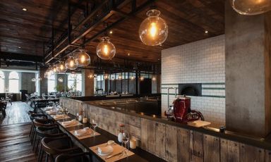 The fascinating interior of restaurant Mercato, inside the Three on the Bund in Shanghai, China. "This restaurant serving fusion cuisine inspired by Italian recipes was born thanks to the idea of Alsatian chef Jean-Georges Vongerichten, who put the very young Korean chef Sandy Yoon in charge (photo smartshanghai)