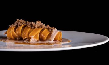 Tagliatelle, ragù d'anatra e foie gras di Andrea Monesi, chef della Locanda di Orta a Orta San Giulio (Novara). foto instagram
