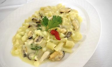 L'indimenticabile Pasta mischiata con le cozze di Nonna Sceppa: un must! 
