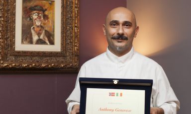 Anthony Genovese chef at Il Pagliaccio is the new ambassador of Norwegian stockfish, after Felice Lo Basso. We report on the prize giving ceremony, the following dinner and a beautiful lunch a few days earlier 