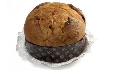  Il Panetto tradizionale milanese con crema leggera al cioccolato fondente monorigine 70% con croccante al cioccolato della Pasticceria Martesana sarà il dessert del pranzo benefico realizzato domenica 26 ottobre all'Opera San Francesco di Milano. I due pasticcieri Vincenzo Santoro e Davide Comaschi chiuderanno in dolcezza il menu d'autore firmato nel salato da Mauricio Zillo, Andrea Berton, Claudio Sadler, Daniel Canzian, Mauro Brun e Bruno Rebuffi con il pane di Roberta Pezzella e Gabriele Bonci. Donazione minima di 100 euro, prenotazioni allo 02.89659021 (foto Pasticceria Martesana)