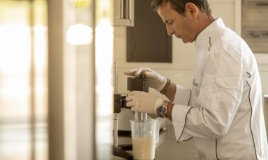 Il gelatiere Stefano Ferrara porta la sua competenza e la sua esperienza nel progetto di gelato confezionato Perfecto
