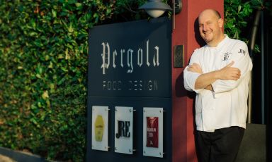 Fabricio Veznaver, cuoco e titolare del ristorante La Pergola di Zambratija, in Istria poco oltre il confine con la Slovenia
