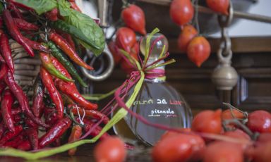 Piennolo è uno dei liquori Alma De Lux ispirato dal pomodoro vesuviano
