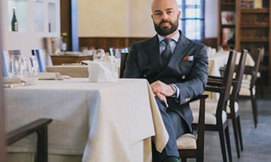 Piero Pompili, classe 1975, è restaurant manager de Al Cambio, a Bologna
