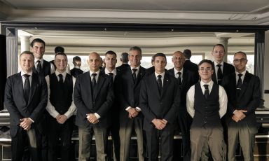 La sala dell'Imago, il ristorante gastronomico dell'hotel'Hassler a Roma in una foto di Alberto Blasetti. Marco Amato è la figura al centro
