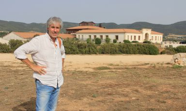Oenologist Salvo Foti in front of Gulfi, the winery he directs together with founder and owner Vito Catania