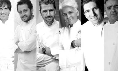 Da sinistra, gli chef Davide Oldani, Alessandro Negrini, Andrea Berton, Cristina Bowerman, Fabio Pisani, Mauro Uliassi. Foto Finedininglovers
