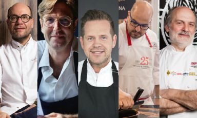 I cinque relatori di Dossier Dessert, l'intero pomeriggio di sabato 23 marzo dedicato alla grande pasticceria, a Identità Milano 2019. Da sinistra Jordi Butron (Espai Sucre, Barcellona); Will Goldfarb (Room 4 Dessert, Ubud - Bali); Roger Van Damme (Het Gebaar, Anversa - Belgio); Antonio Bachour (Bachour, Miami); Corrado Assenza (Caffè Sicilia, Noto – Siracusa)
