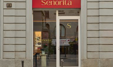 Fresco d'apertura, il nuovo tapas bar in via Bramante 13 a Milano: benvenuti da Señorita, aperto tutti i giorni, dalla colazione alla cena
