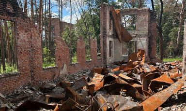 Una delle tante cantine distrutte dai droni russi
