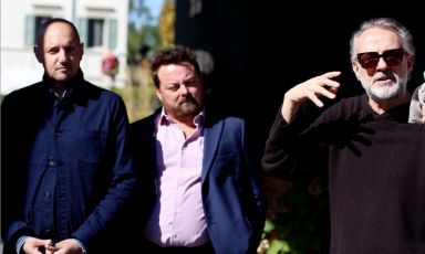Da sinistra, Beppe Palmieri, cerimoniere di sala dell’Osteria Francescana, Luca Gardini, direttore della Guida ai ristoranti dell’Espresso e Massimo Bottura, chef dell'Osteria Francescana
