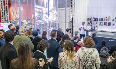 Identità Cocktail si è trasformata, per Identità Milano 2025, in una Bar Experience all'interno dell'area espositiva. Per la prima volta un'esperienza immersiva, dove si sono alternati dietro il bancone 10 barman di caratura internazionale per raccontare la loro visione del futuro della miscelazione. Tutte le foto sono di Brambilla-Serrani
