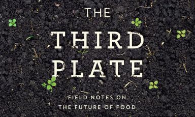 Lo chef americano Dan Barber con il suo ultimo libro va oltre la filosofia "farm-to-table" che ha ispirato il suo Blue Hill, per proporre un nuovo, rivoluzionario, modo di mangiare
