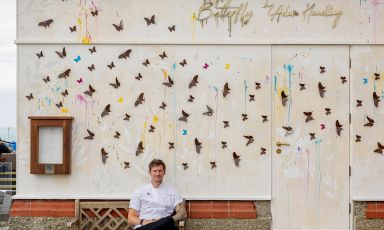 Adam Handling, chef del ristorante Ugly Butterfly a Fistral, all'interno del The Headland Hotel in Cornovaglia. Tutti gli scatti sono a cura di @Justin De Souza
