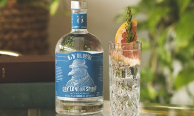 Dry London Spirit, the alcohol-free “relative” of gin, produced by Australian brand Lyre's
