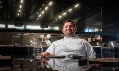 Lo chef Francesco Franzese del ristorante Rear, nu