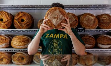 ZAMPA Forno etico si trova a Roma, nel quartiere Tuscolano in via Valerio Publicola 73. Per scoprire il calendario settimanale del pane, clicca qui. Tutte le foto sono di Andrea Di Lorenzo
