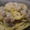 Spaghettone primo grano, aglio e olio con filetti di cicala