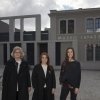 Antonella, Francesca e Manuela Lavazza davanti al Museo Lavazza (foto Alessandro Albert)

