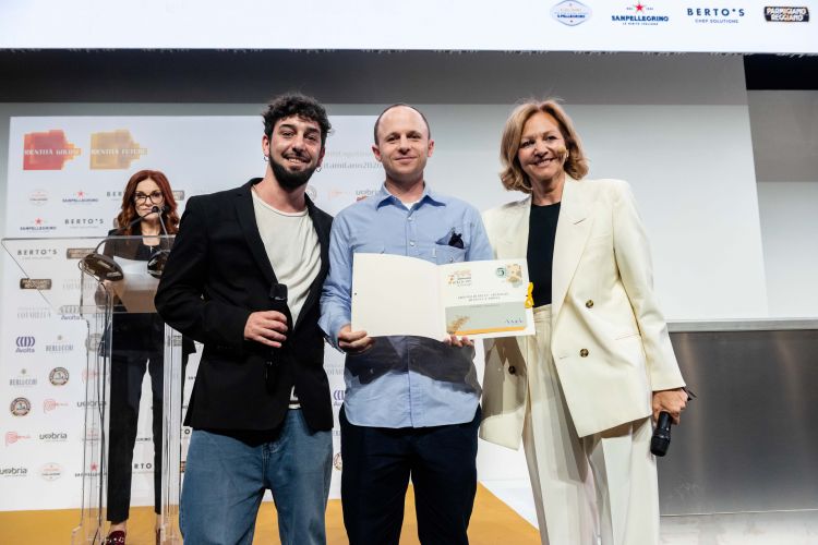 Riconoscimento a Federico Veronesi per Ert1050