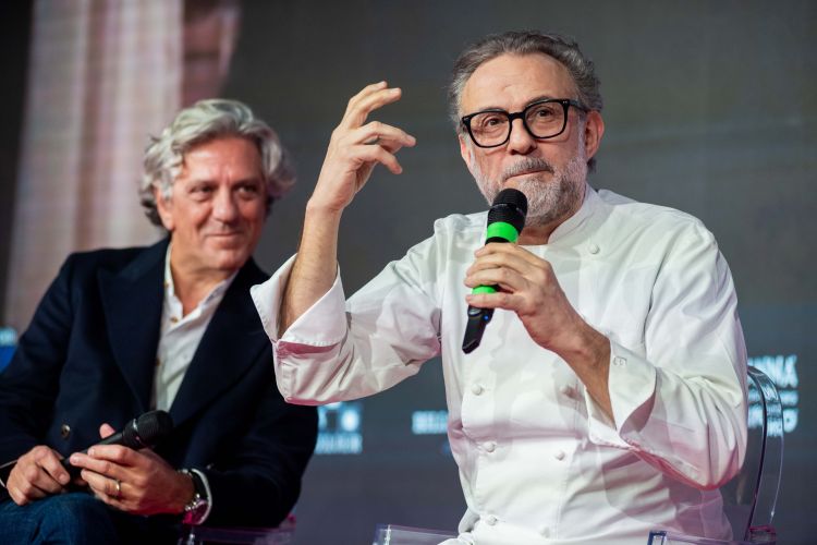 Da sinistra, Giorgio Locatelli e Massimo Bottura
