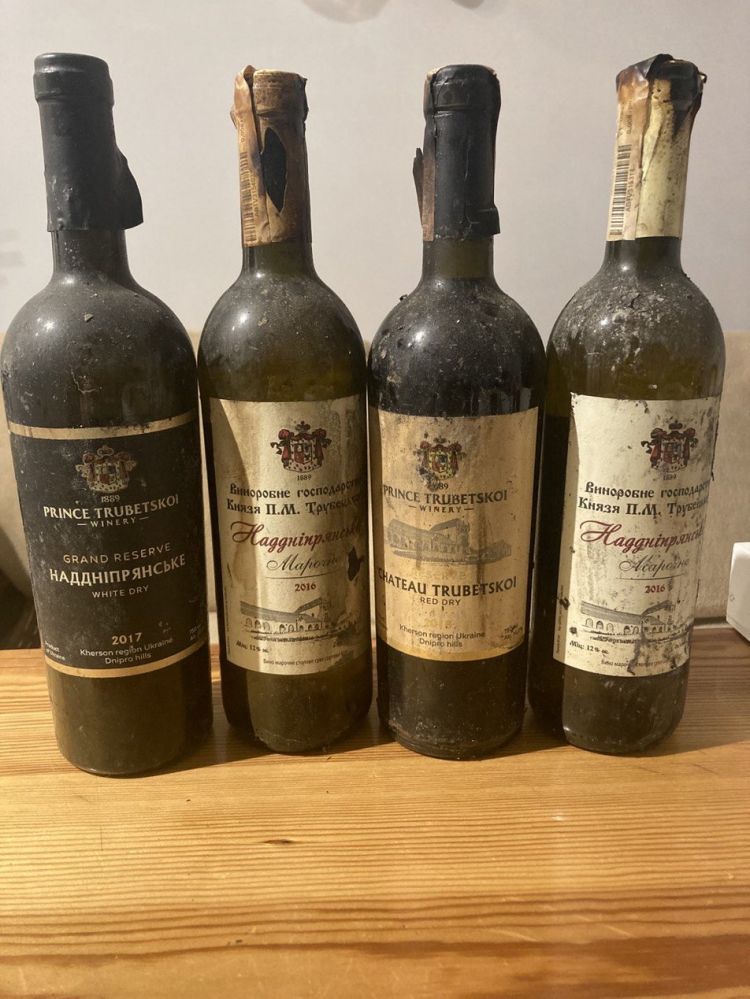 Le quattro bottiglie sopravvissute di Château Trubetskoy