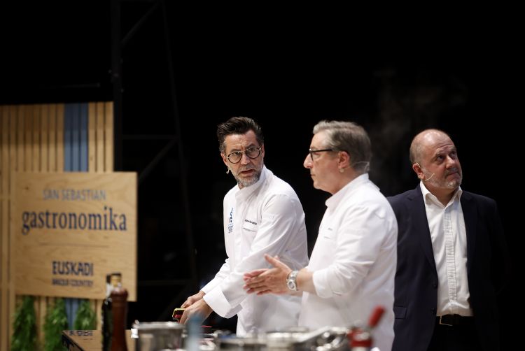 Quique Dacosta e Joan Roca con Benjamin Lana