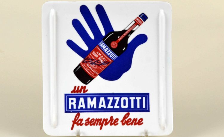 Uno degli slogan più famosi del passato di Ramazzotti (insieme alla "Milano da bere"...)