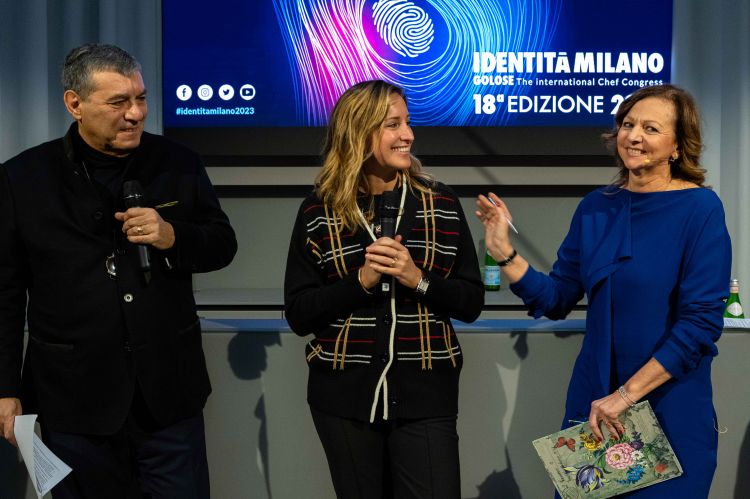 Camilla Cancellieri tra Claudio Ceroni e Cinzia Benzi
