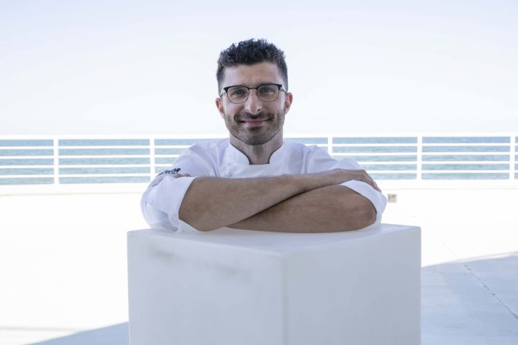 Stefano Guizzetti e il mare di Senigallia