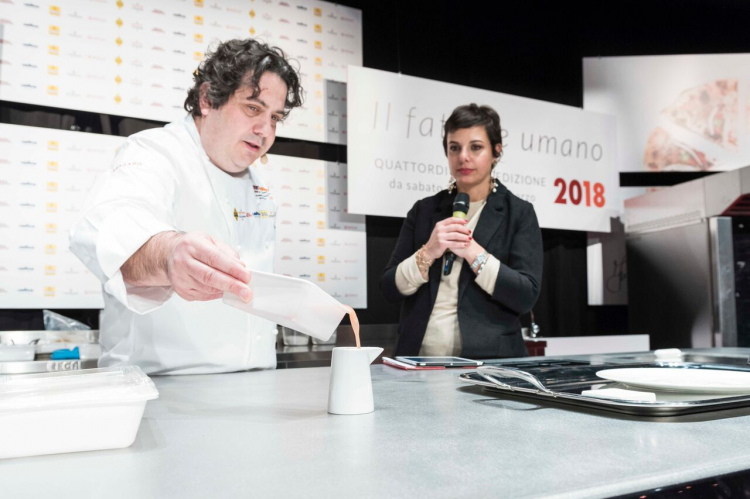 Fusto con Francesca Barberini, presentatrice di Dossier Dessert all'ultima edizione di Identità Milano
