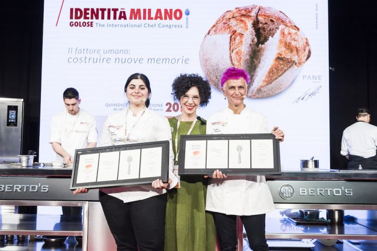 Solaika Marrocco e Cristina Bowerman con Sonia Gioia, che ha presentato la lezione
