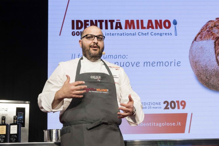 Il portoricano Antonio Bachour sul palco di Dossie